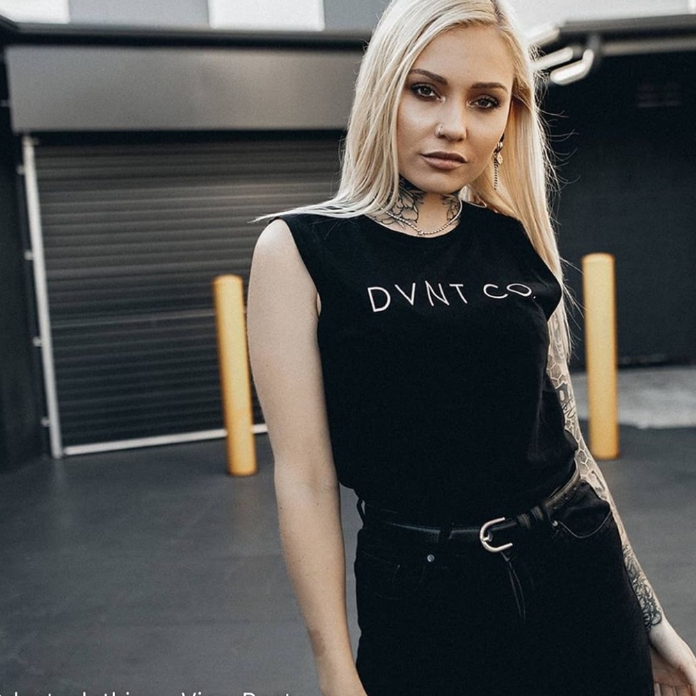 DVNT tank top